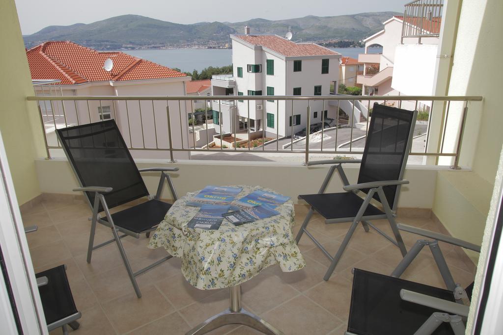 Apartment Horizont Trogir Exterior foto